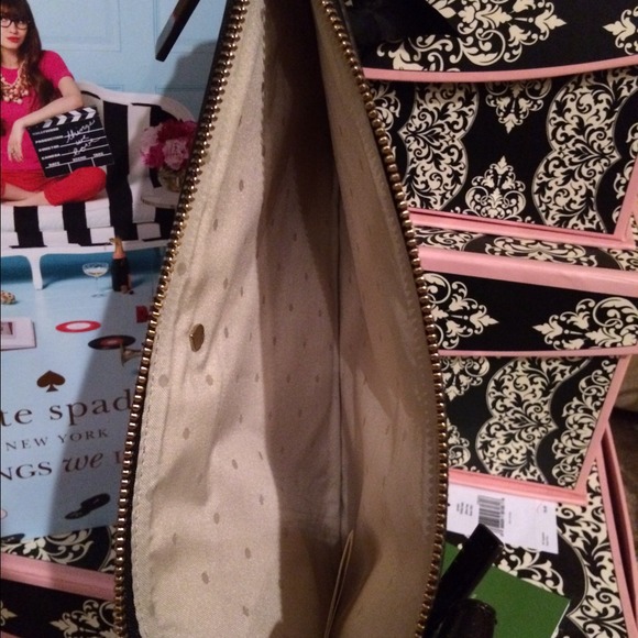 🚫SOLD🚫💯%Auth kate spade Georgie Glitterbug Case - Picture 3 of 4