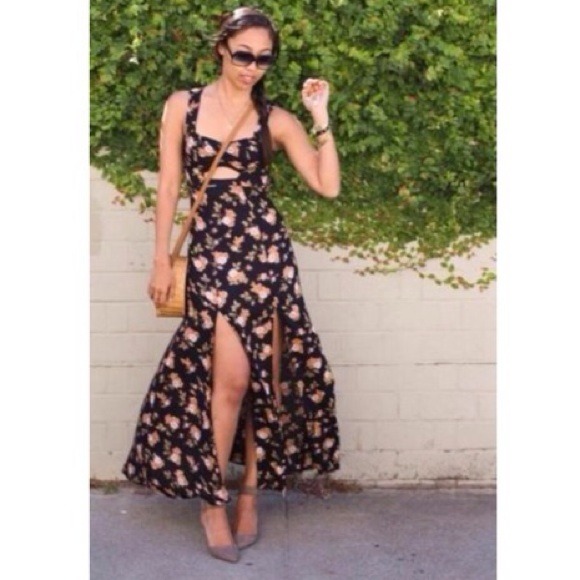 Brandy Melville Dresses & Skirts - Brandy Melville Maxi Dress