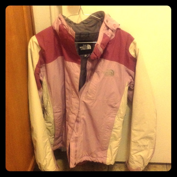 North face hyvent (ON HOLD)