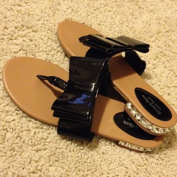 Big bow and rhinestone Simple Vera sandals