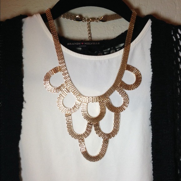 ❤️HOLD❤️Gold Snake Chain Necklace