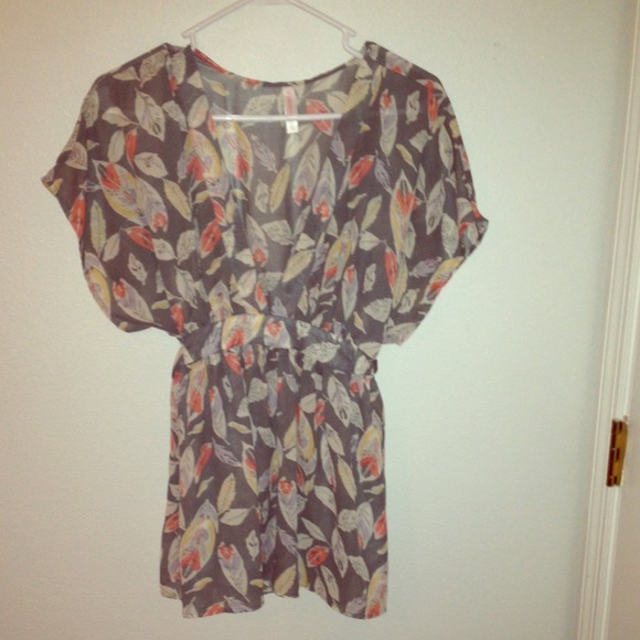 Grey feathered patterned babydoll too