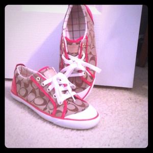 ✨Coach Sneakers✨