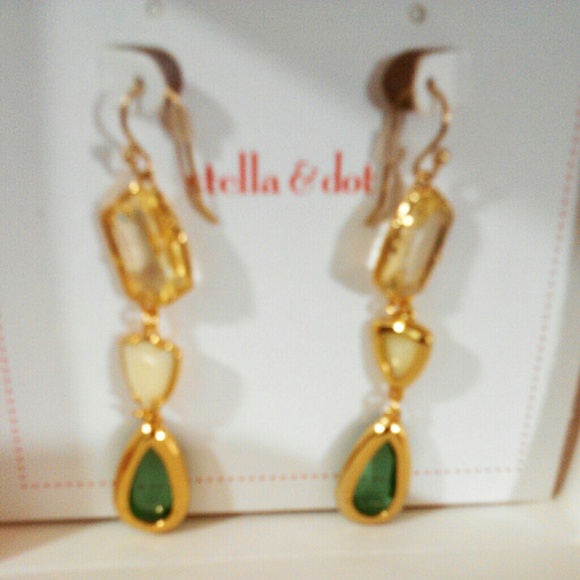 Stella and Dot Pippa Stone Earrings