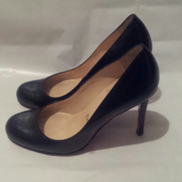 SOLDChristian Louboutin Pumps - Picture 2 of 4