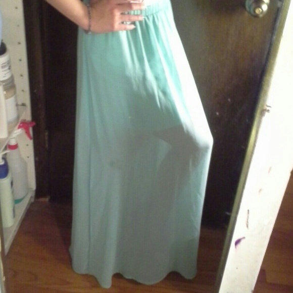 **SOLD ON VINTED**Lace mint green maxi skirt