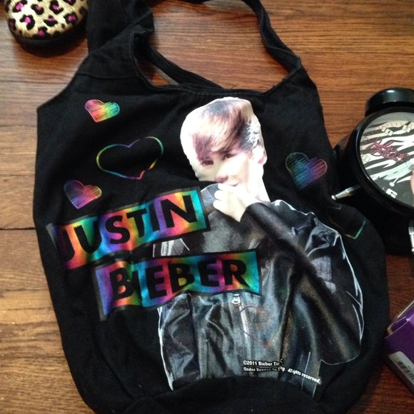 Justin bieber bundle - Picture 4 of 4