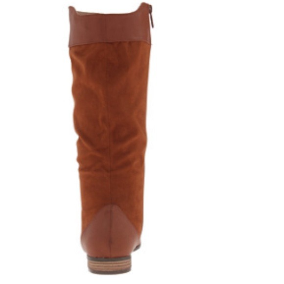 Brand new boots - Picture 3 of 4