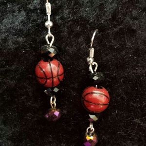 Accessories - Earrings Accessories - Earrings