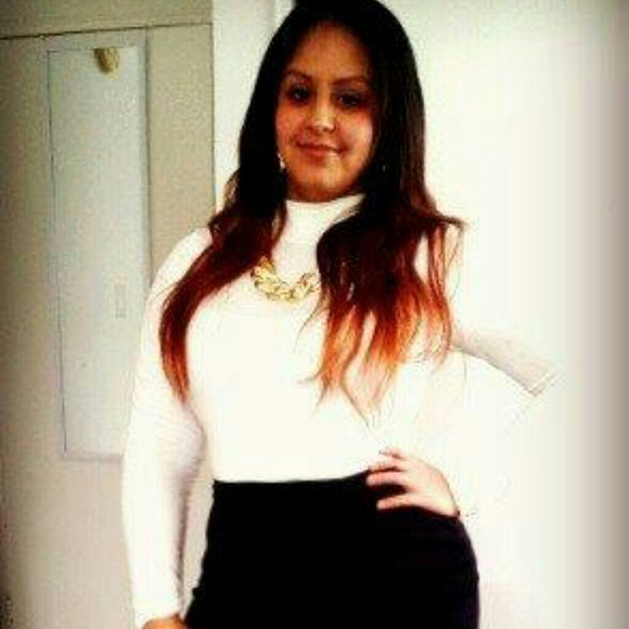 Hello my name is Ashley Silva and I wanted to just - Picture 3 of 4