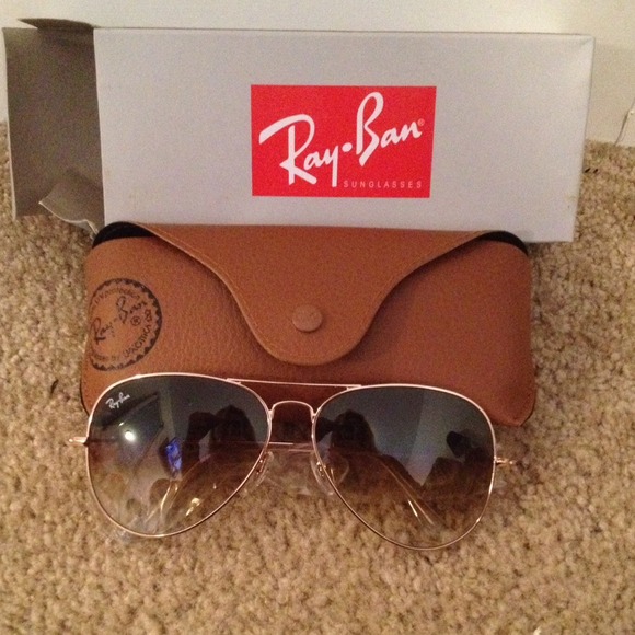 Authentic Ray-ban aviator sunglasses