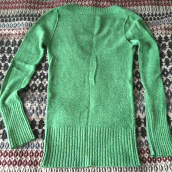 Sweater! - Picture 3 of 3