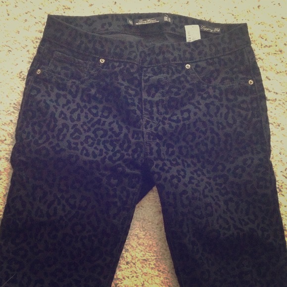 Zara leopard stretchy pants