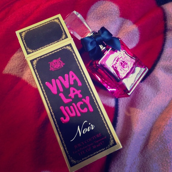 Juicy Couture Noir Perfume