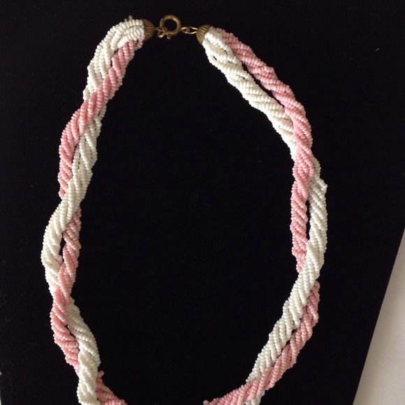 Pink and white double rope necklace - Picture 2 of 3