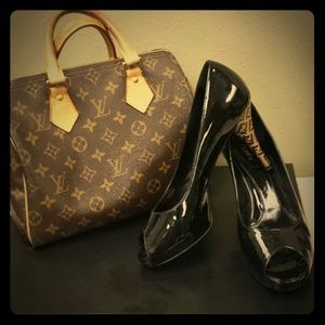 Authentic Fendi 38 1/2