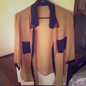 🔴SOLD🔴Sheer beige and black blouse