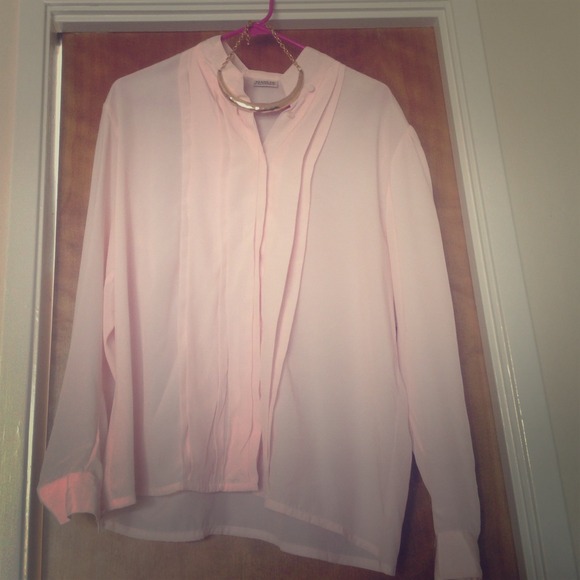 Vintage chiffon blouse. Very cute and feminine