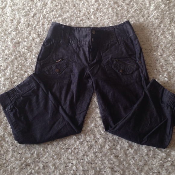 Calvin Klein capri pants