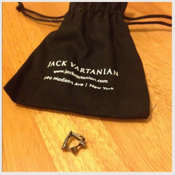 ❌❌SOLD❌❌Jack Vartanian ear cuff