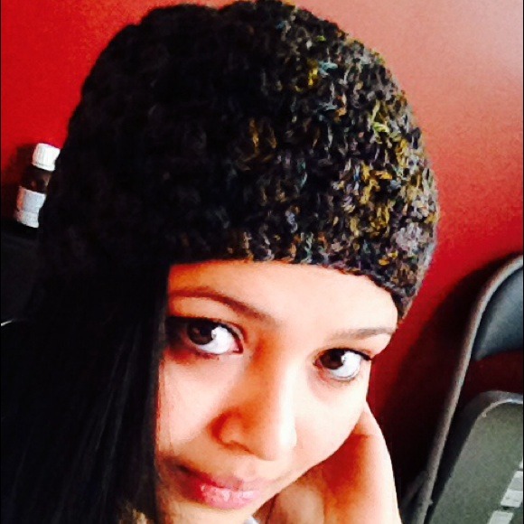❌❌SOLD❌❌Multi color handmade crochet hat