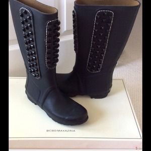 BCBG studded rain boots