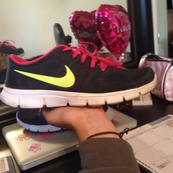 TRADED‼️‼️ W/ @katigaddis - Picture 2 of 3