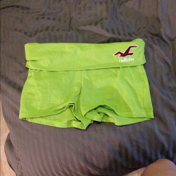 Hollister yoga shorts
