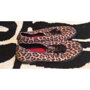 Cheetah print vans! 🐆