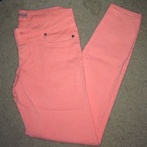 Express coral skinny pants