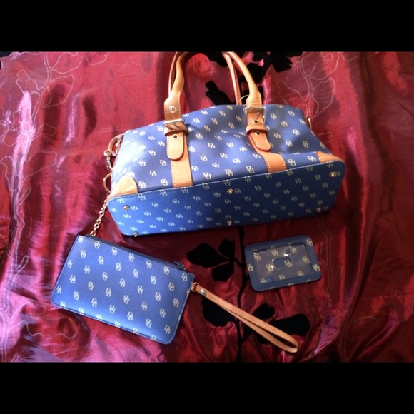 Dooney and Bourke blue handbag