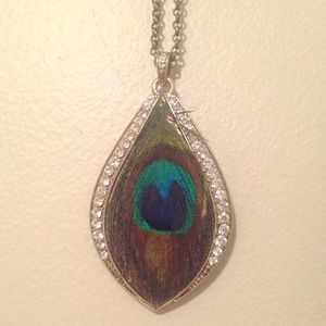 Feather diamond necklace