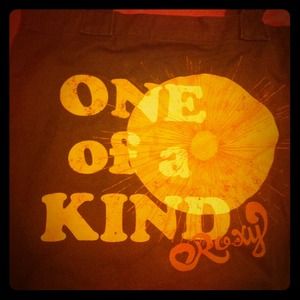 🔶Gift with purchase🔶 Brown Roxy bag.