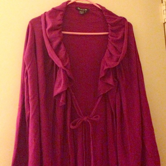 Burgundy ruffled collared open drape cardigan