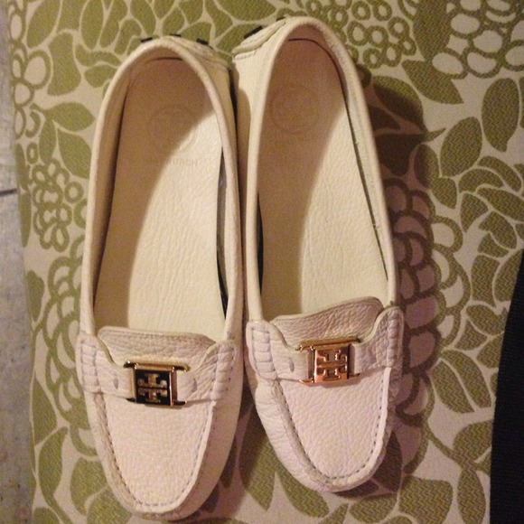 Authentic Tory Burch loafers / drivers