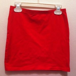 red bodycon skirt