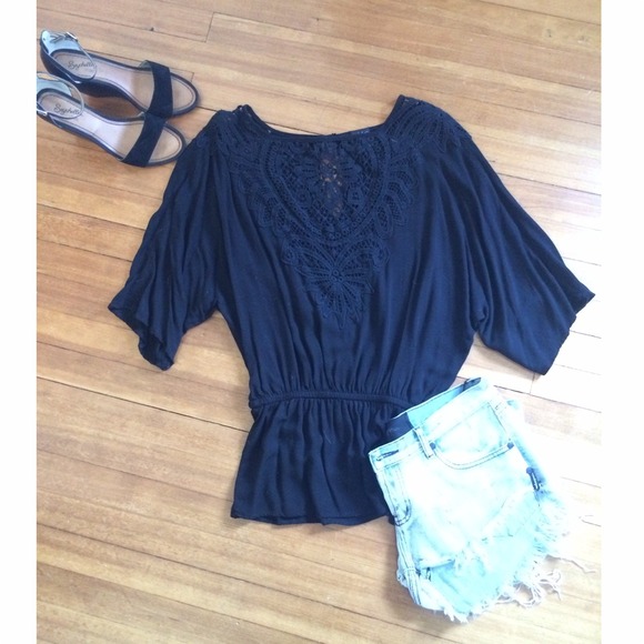 Ella Moss black crochet detail top