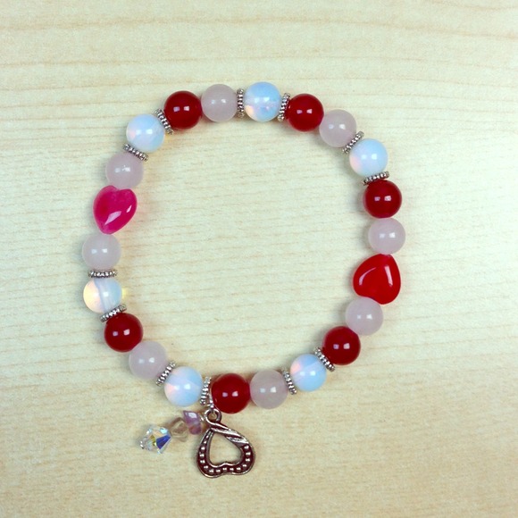 Natural Gems w/ charms bracelet.