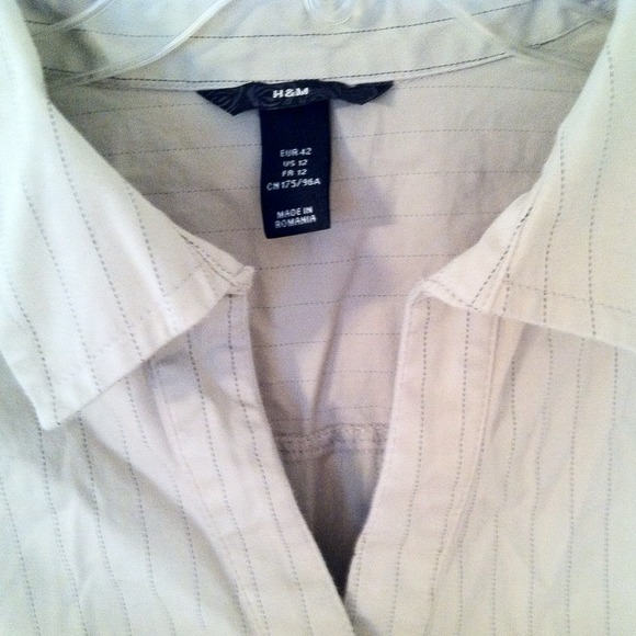 H&M Beige Woven Pinstripe Sleeveless Shirt Dress - Picture 4 of 4