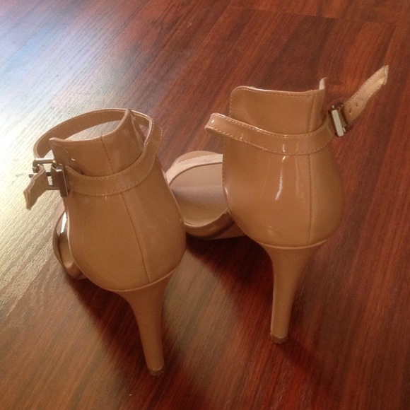 Shoes - Nude open toed single sole heels Shoes - Nude open toed single sole heels