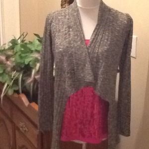 Amazing, Long Sleeved Sweater with a Wrap Look 👀