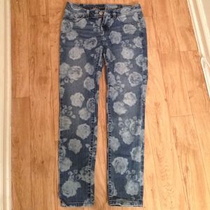 LC Lauren Conrad flower print skinny jeans