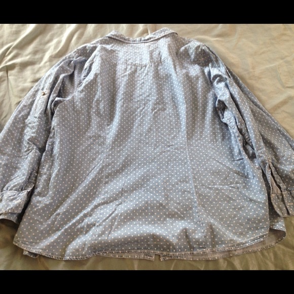 🔴Sold🔴Too Cute Polka Dot Chambray - Picture 2 of 4