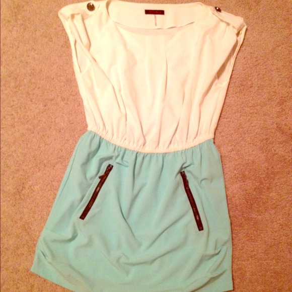 Dress! - Picture 1 of 1