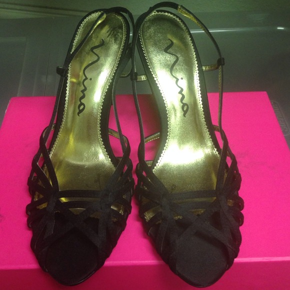 NEW Nina Farrah Black Satin Slingbacks Sz 7.5