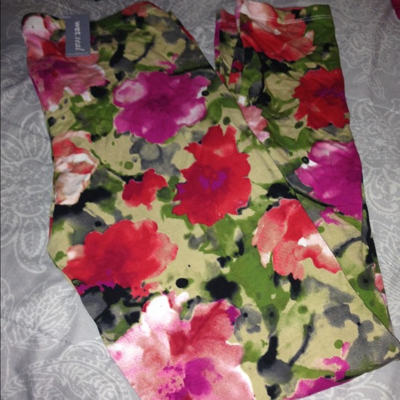 Floral leggings