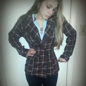 Brown plaid jacket <3
