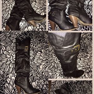 "Like New" Aldo Boots