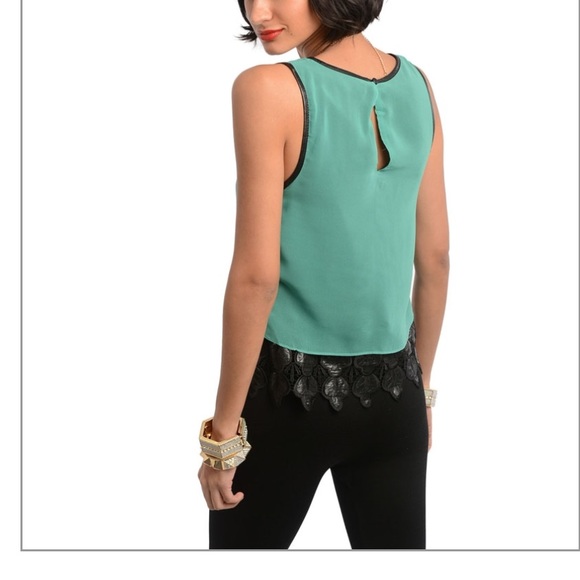 Vegan leather detailed tank - Picture 3 of 3