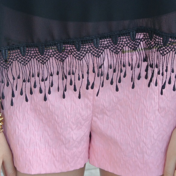 Chandelier blouse - Picture 2 of 2